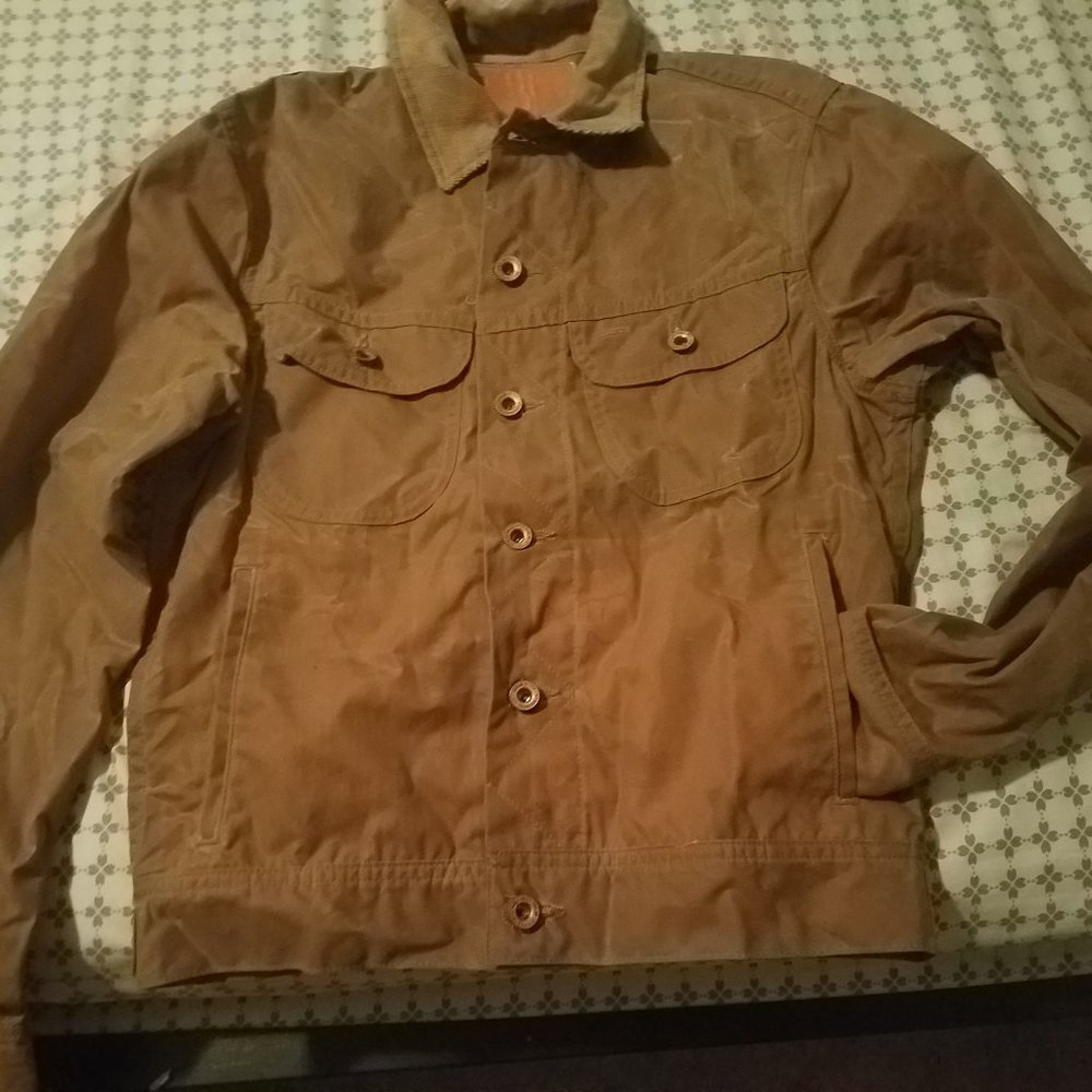 Taylor Stitch, Long Haul trucker jacket. Ex. Small